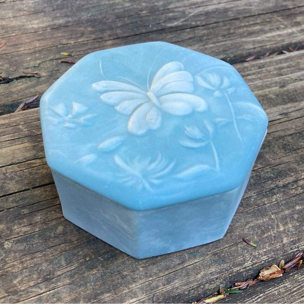 1970's Design Gift's Sky Blue Incolay Stone Trinket/Jewelry Box (Butterf…